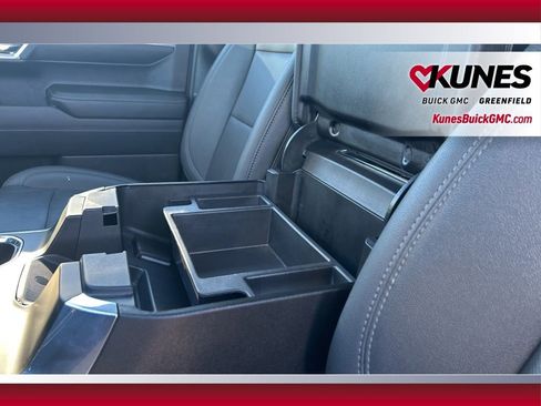 Used 2024 Chevrolet Silverado 1500 LTZ image 31