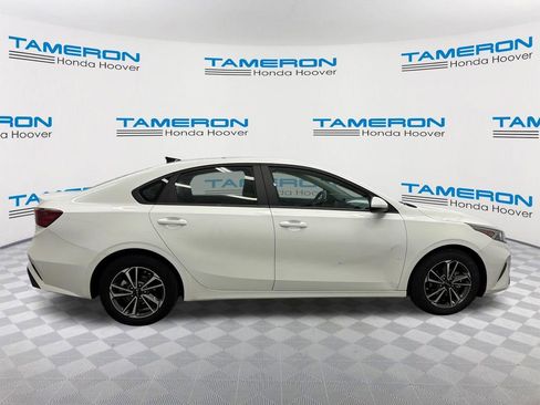 Used 2024 Kia Forte LXS image 6