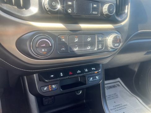 Used 2022 GMC Canyon Denali w/ Denali Black Edition Package image 20