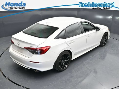 Used 2023 Honda Civic Sport image 28