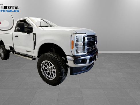 Used 2023 Ford F350 XLT w/ 360-Degree Camera Package AWD/4WD image 24