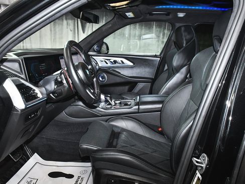 Used 2025 BMW XM image 53