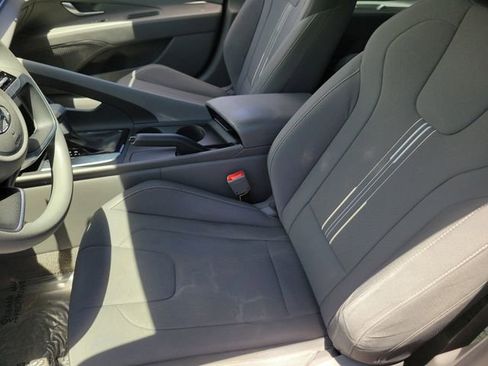 Certified 2023 Hyundai Elantra SEL FWD image 19