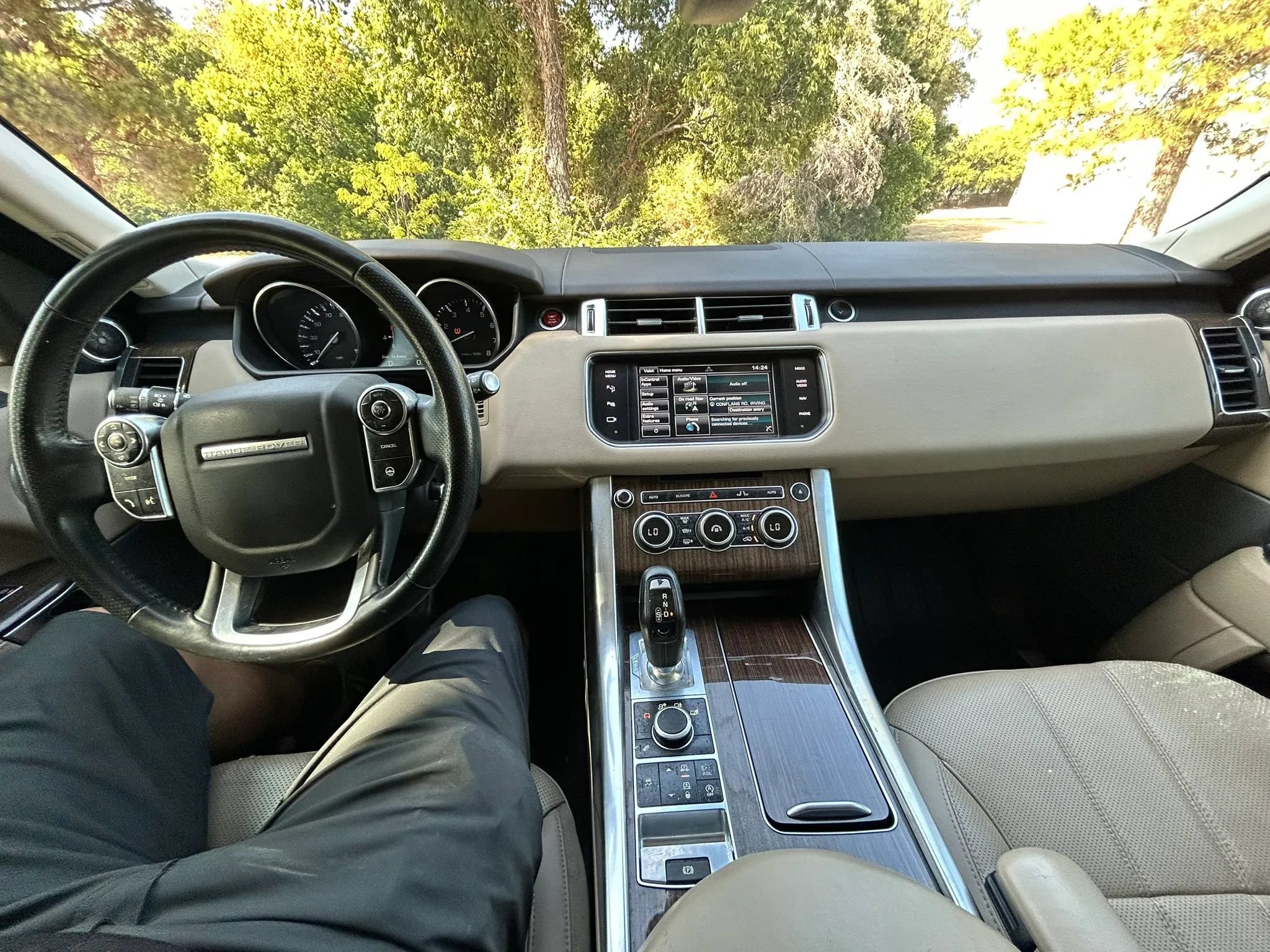 Used 2015 Land Rover Range Rover Sport HSE AWD/4WD image 17