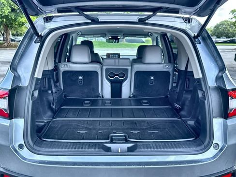 Used 2025 Honda Pilot EX-L image 25