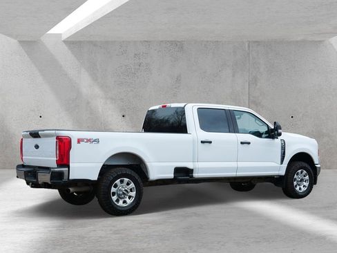 Certified 2023 Ford F350 XLT w/ FX4 Off-Road Package AWD/4WD image 3