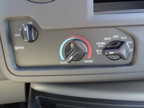 New 2024 Ford E-450 and Econoline 450 Super Duty image 14