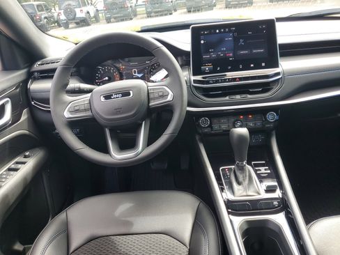 New 2026 Jeep Compass Latitude w/ Quick Order Package 29K image 11