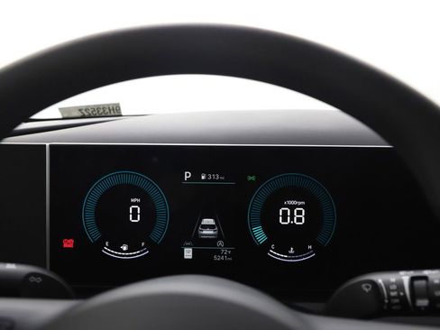 Certified 2026 Hyundai Tucson SE image 26