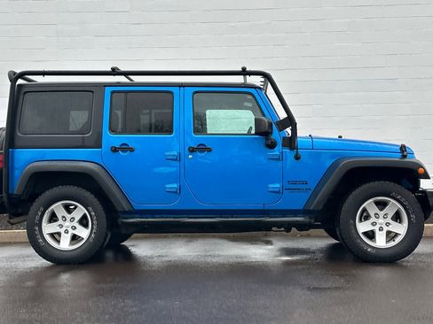 Used 2016 Jeep Wrangler Unlimited Sport w/ Quick Order Package 24S image 3
