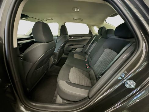 Used 2025 Kia K5 LXS image 28