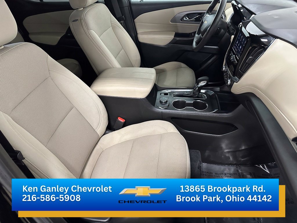 Used 2023 Chevrolet Traverse LS FWD image 27