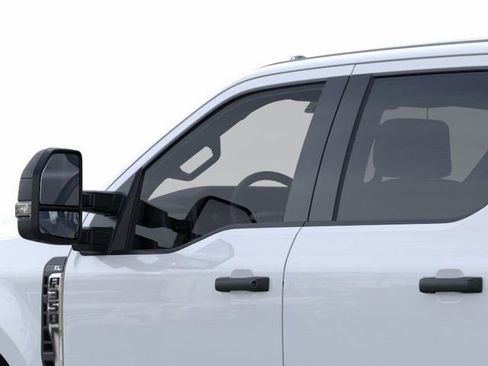New 2026 Ford F350 XL w/ XL Chrome Package image 21