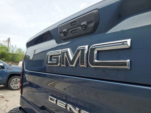 New 2026 GMC Sierra 3500 Denali Ultimate AWD/4WD image 7