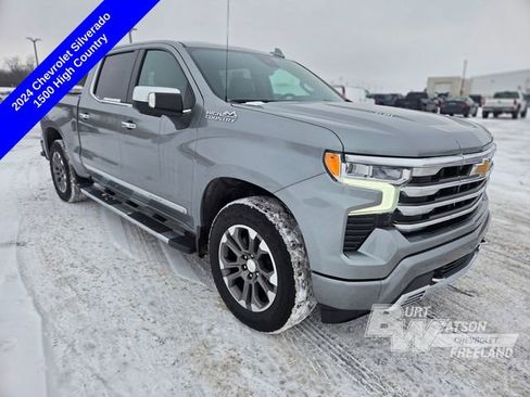 Used 2024 Chevrolet Silverado 1500 High Country w/ Technology Package image 4