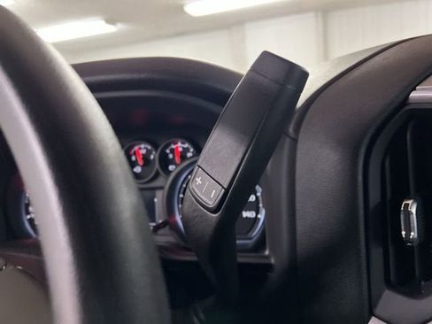 Certified 2023 Chevrolet Silverado 1500 Custom image 15