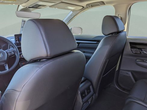 New 2026 Honda CR-V EX-L image 18