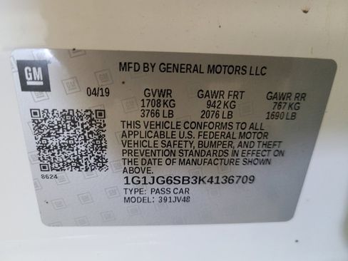 Used 2019 Chevrolet Sonic LT FWD image 33