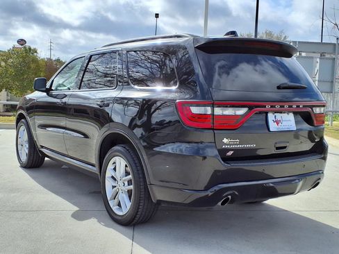 Used 2025 Dodge Durango GT image 2