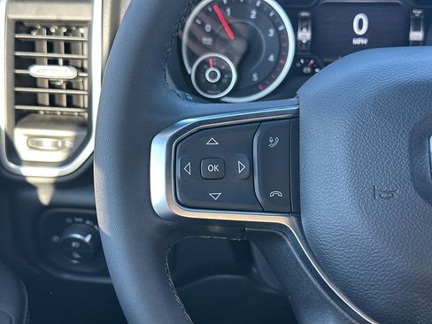 New 2025 RAM 3500 Big Horn AWD/4WD image 5