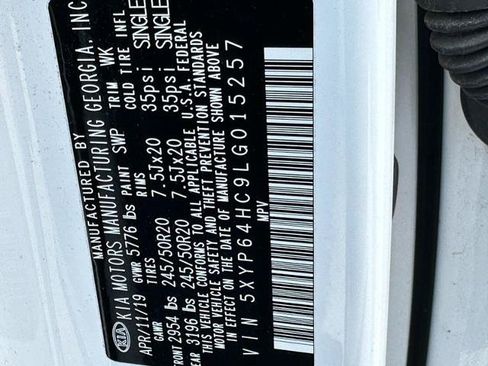 Used 2020 Kia Telluride S w/ S 8 Passenger Seating Package FWD image 25