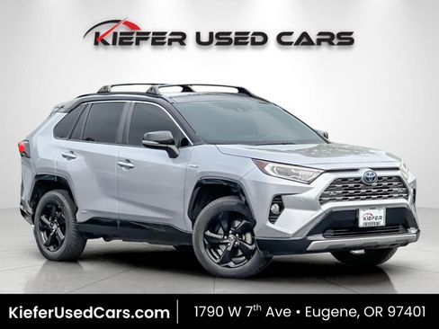 Used 2019 Toyota RAV4 XSE AWD/4WD image 1
