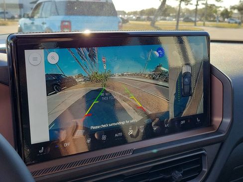 New 2025 Ford Bronco Sport Outer Banks w/ Outer Banks Tech Package+ AWD/4WD image 27