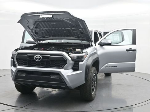 Used 2024 Toyota Tacoma TRD Off-Road AWD/4WD image 42