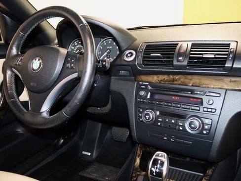 Used 2012 BMW 135i Convertible image 58