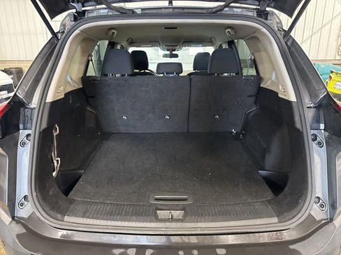 Used 2023 Nissan Rogue S AWD/4WD image 40