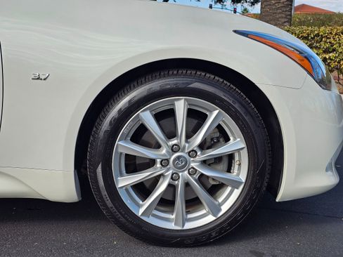 Used 2015 INFINITI Q60 Journey image 11