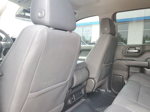 Certified 2022 Chevrolet Silverado 1500 Custom Trail Boss AWD/4WD image 29