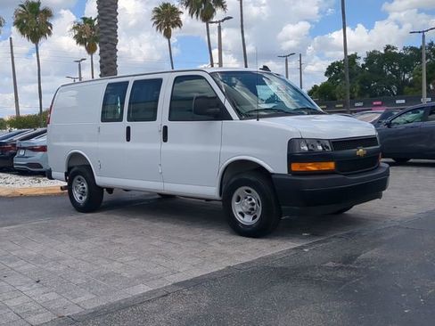 Used 2025 Chevrolet Express 2500 w/ Driver Convenience Package RWD image 2