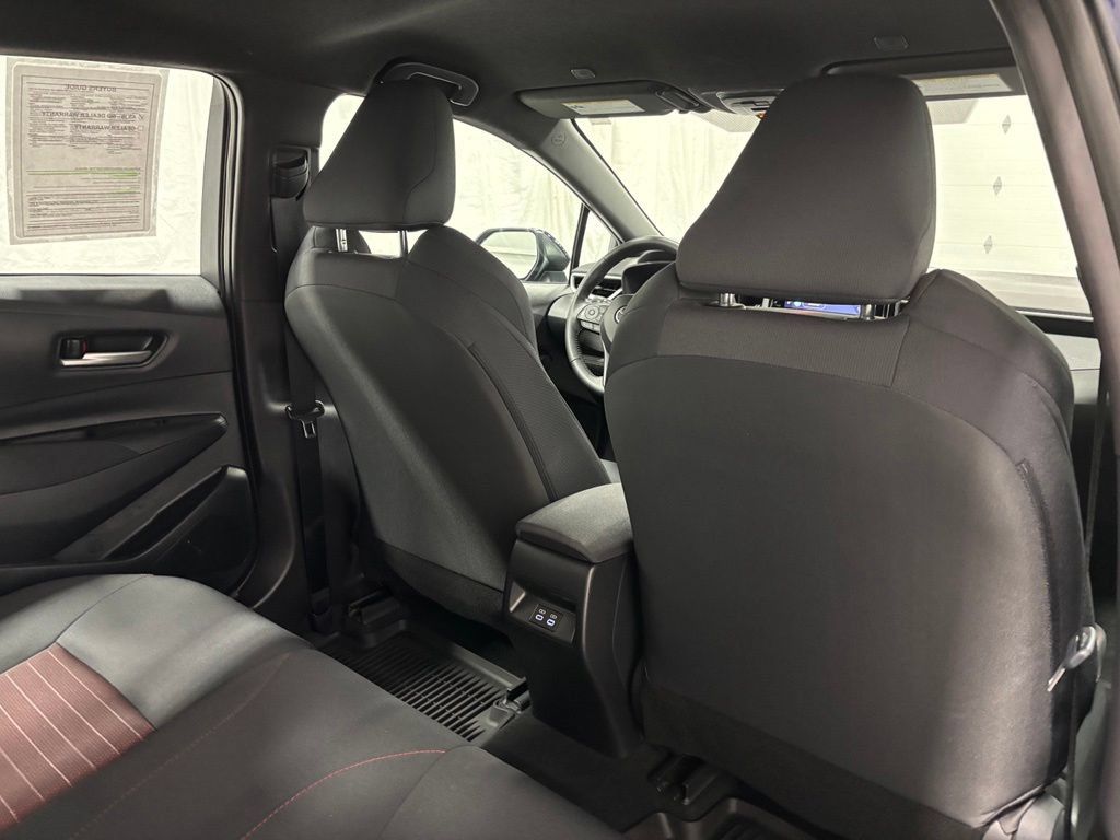 Used 2026 Toyota Corolla SE FWD image 54