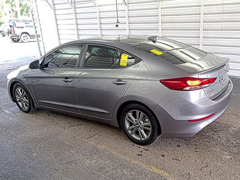 Used 2018 Hyundai Elantra SEL FWD image 4