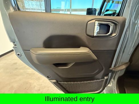 New 2026 Jeep Wrangler Unlimited Sahara AWD/4WD image 12