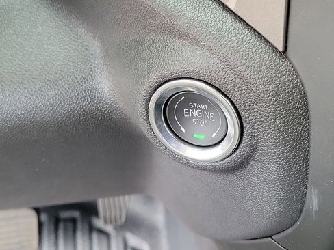 New 2026 Chevrolet Silverado 1500 W/T w/ WT Convenience Package image 10