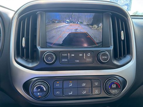 Used 2015 Chevrolet Colorado LT w/ Luxury Package image 13