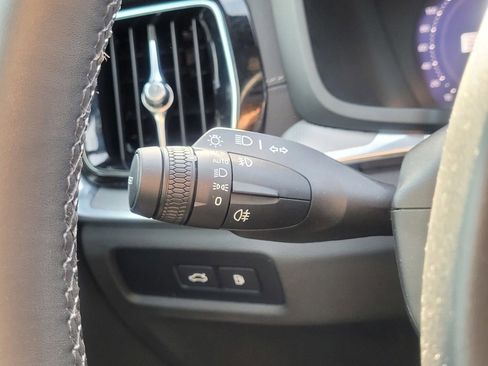 Certified 2024 Volvo S60 T8 Ultimate AWD/4WD image 27
