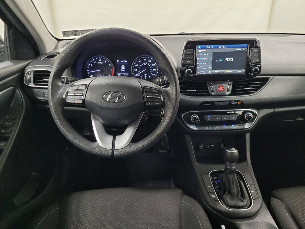 Used 2020 Hyundai Elantra GT FWD image 22