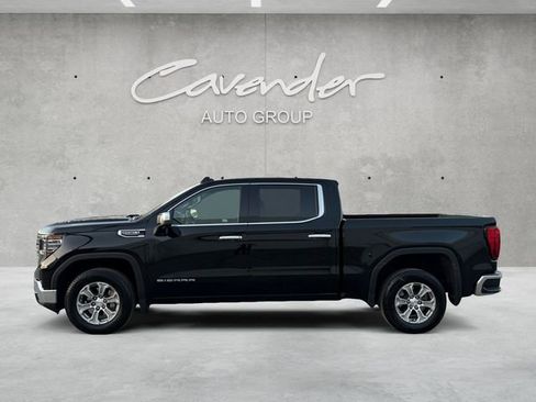 Certified 2025 GMC Sierra 1500 SLT image 13