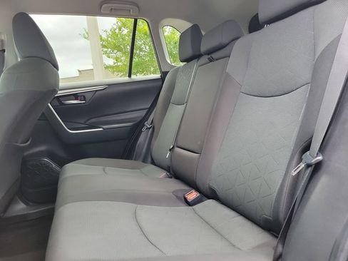 Used 2024 Toyota RAV4 AWD Hybrid image 11