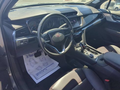 Certified 2020 Cadillac XT6 Premium Luxury AWD/4WD image 9