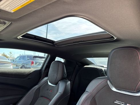 Used 2023 Chevrolet Camaro ZL1 image 19