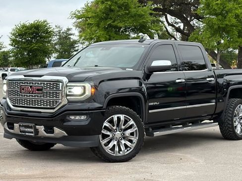 Used 2018 GMC Sierra 1500 Denali image 42
