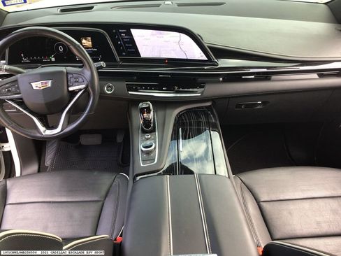 Used 2021 Cadillac Escalade ESV Sport image 9