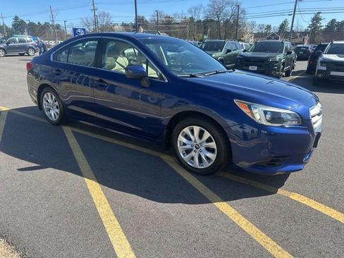 Used 2015 Subaru Legacy 2.5i Premium w/ Moonroof Package AWD/4WD image 3