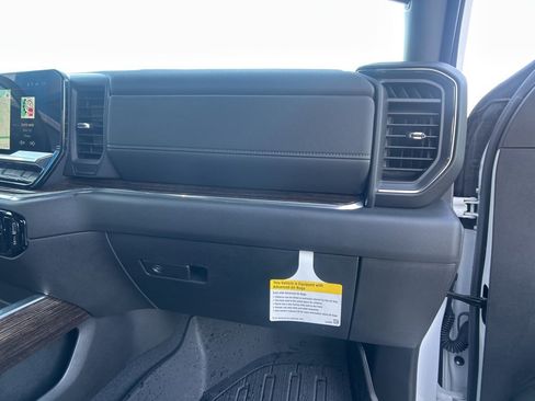 Certified 2025 GMC Sierra 1500 Elevation image 49