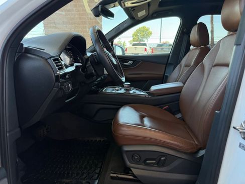 Used 2018 Audi Q7 3.0T Premium Plus w/ Premium Plus Package AWD/4WD image 43