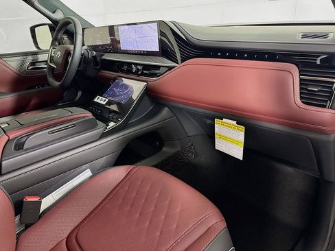 New 2026 INFINITI QX80 Autograph image 39